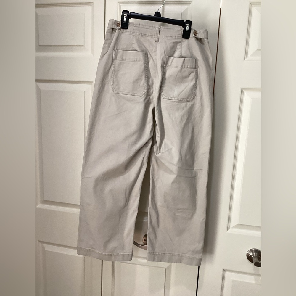 Women’s Wide Leg Capri Pants - Picture 6 of 9